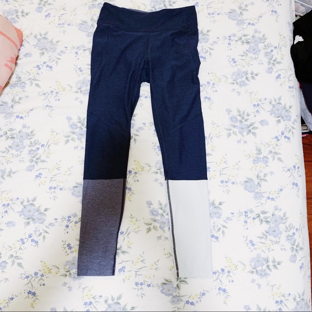 Outdoor Voices Colorblock Navy, Gray & Light Gray Leggings
